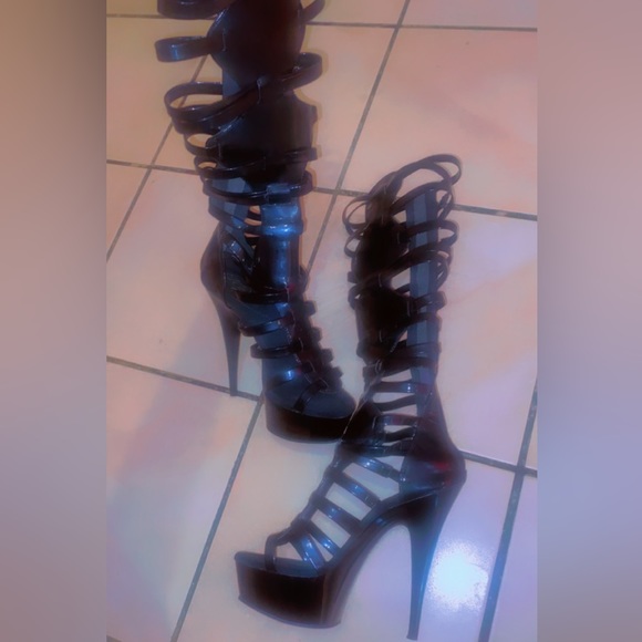 Pleaser Heels - Picture 4 of 4